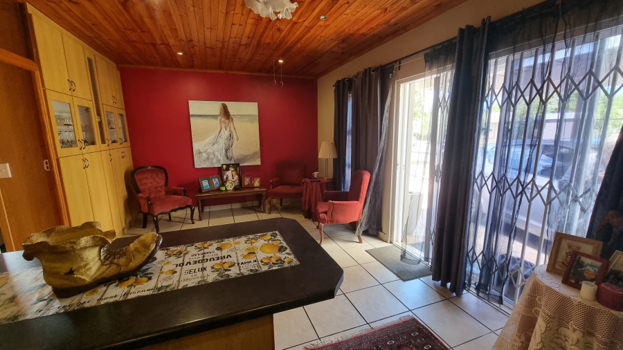 5 Bedroom Property for Sale in Die Bos Western Cape